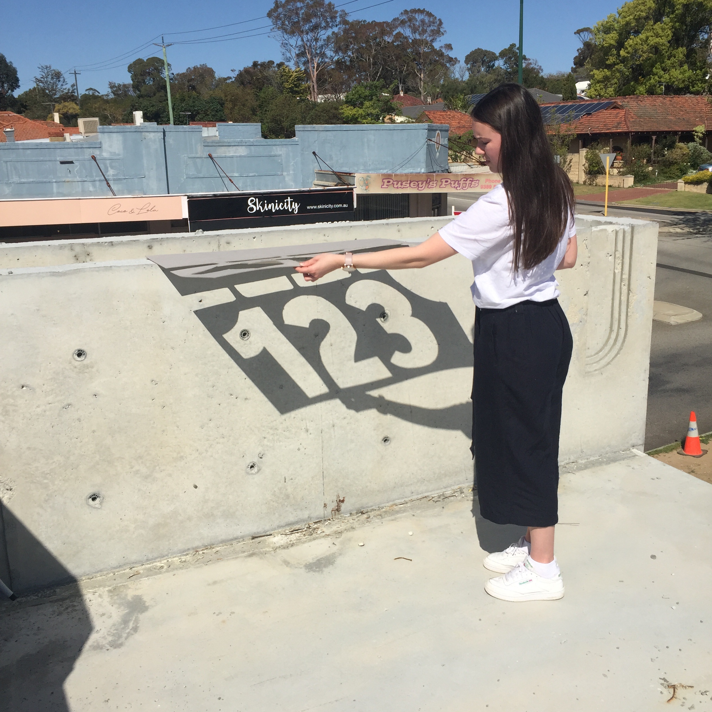 14 123 sign