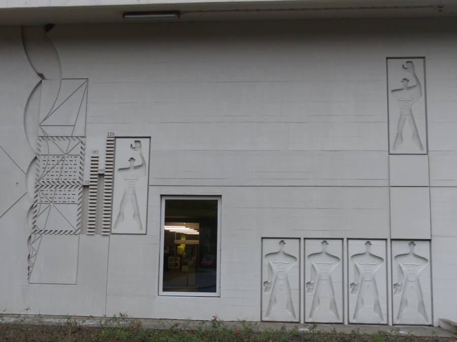 2 Le Corbusier 4