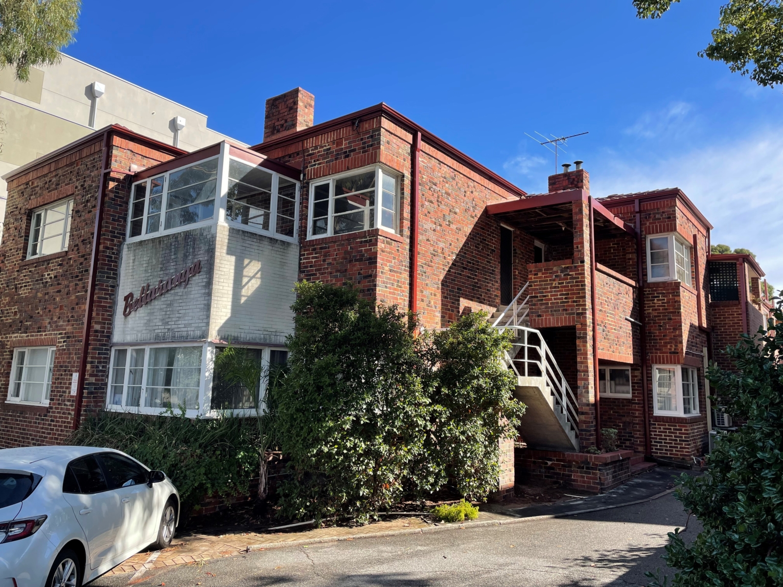 12 Nedlands