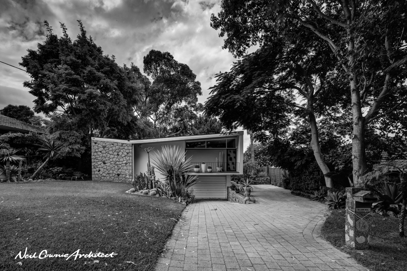 14 Tullow Road