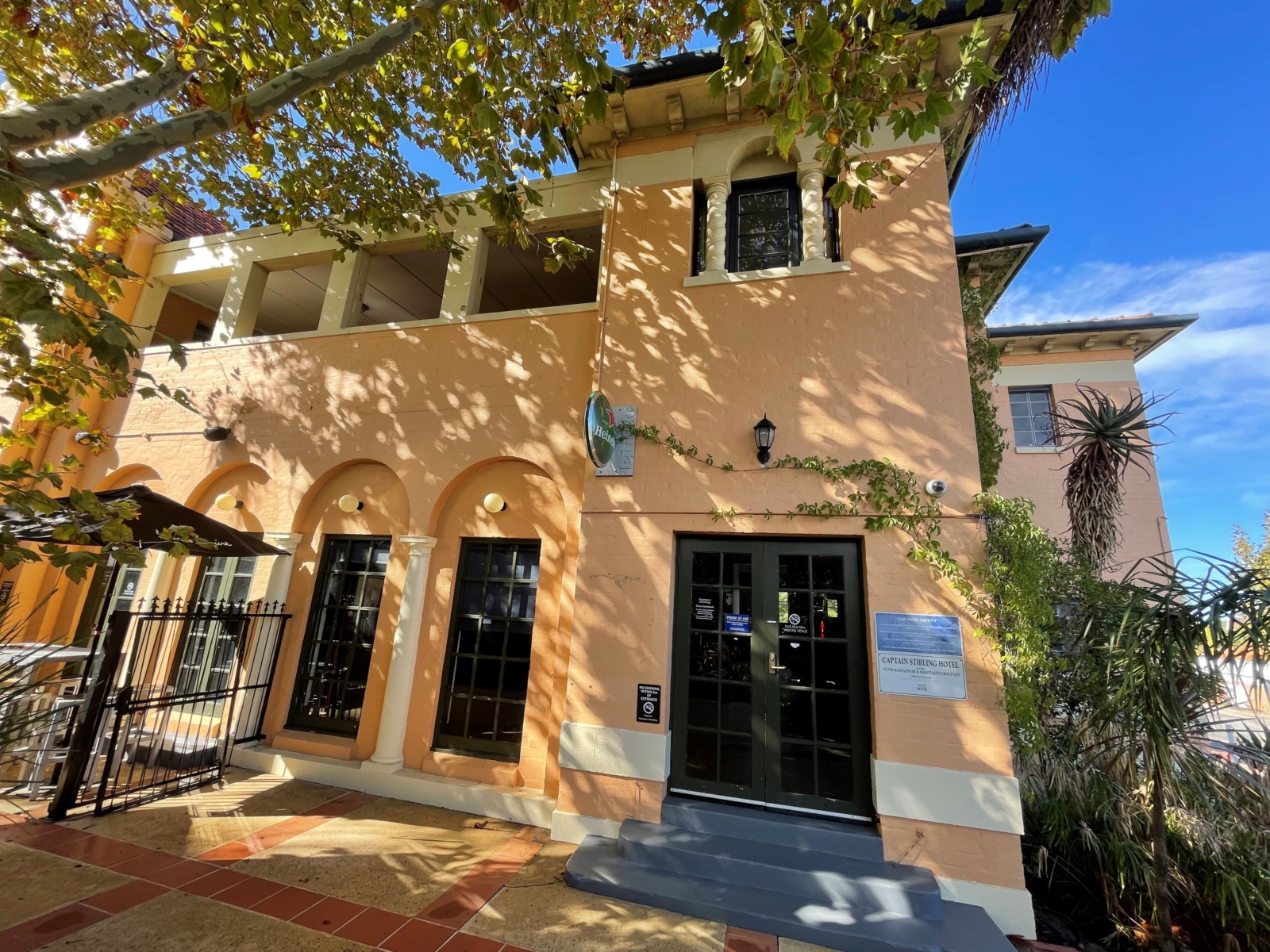 14 Nedlands